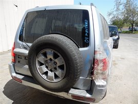 2004 MITSUBISHI MONTERO LIMITED SILVER 3.8 AT 4WD 213999